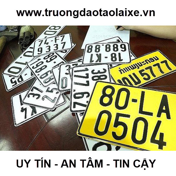 Đổi biển số sang màu vàng, tốn kém nhưng vẫn phải làm