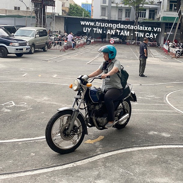 [Infographic] Khi tham gia giao thông nên lưu ý một số điều cần thiết